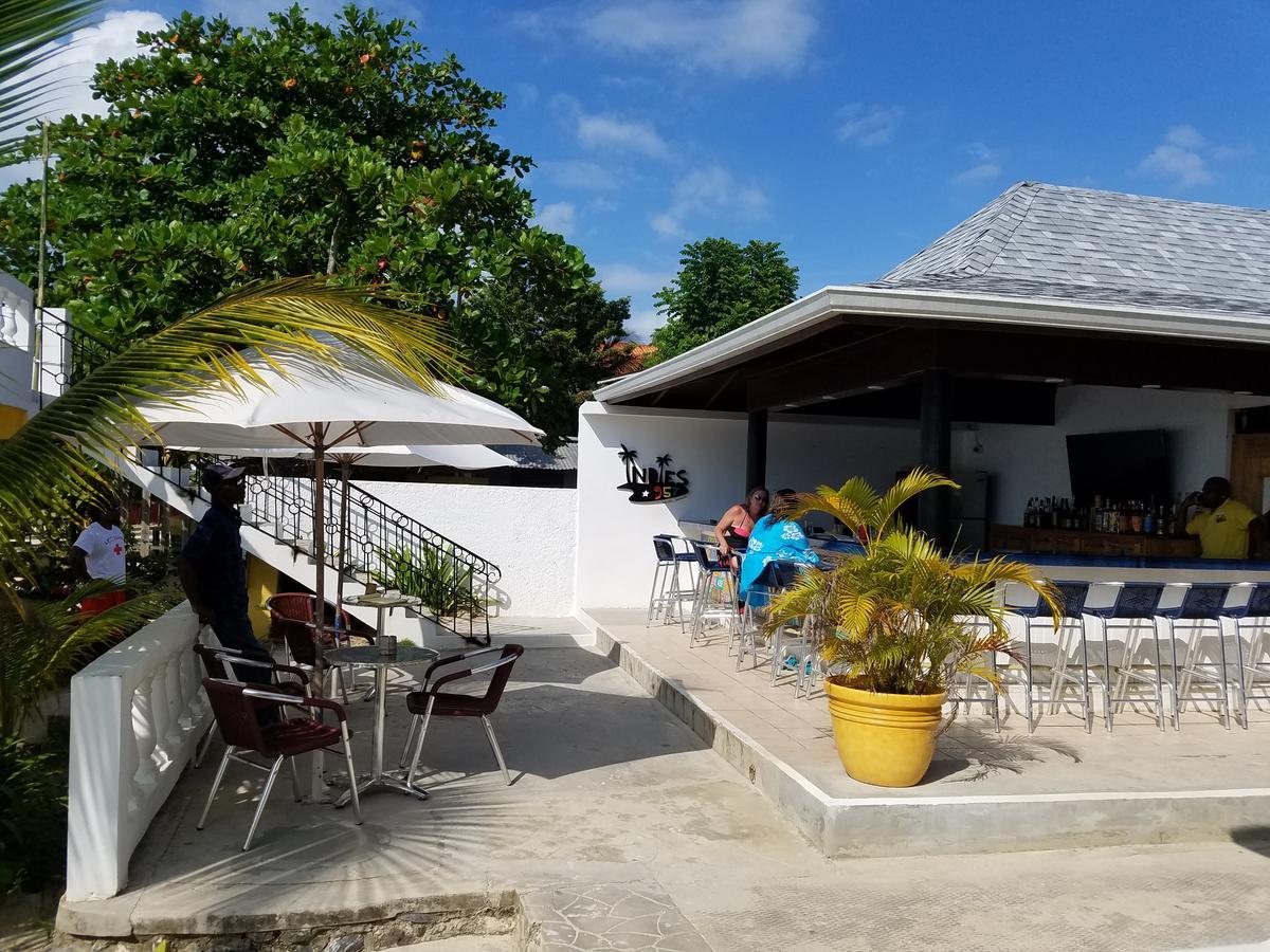 White Sands Negril Hotel Exterior photo